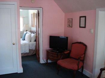 Inn Stone Mountain